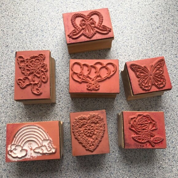 Set of 7 Rubber Stamps Teddy Bear Hearts Rainbow Butterfly Rose Balloons - Picture 2 of 3